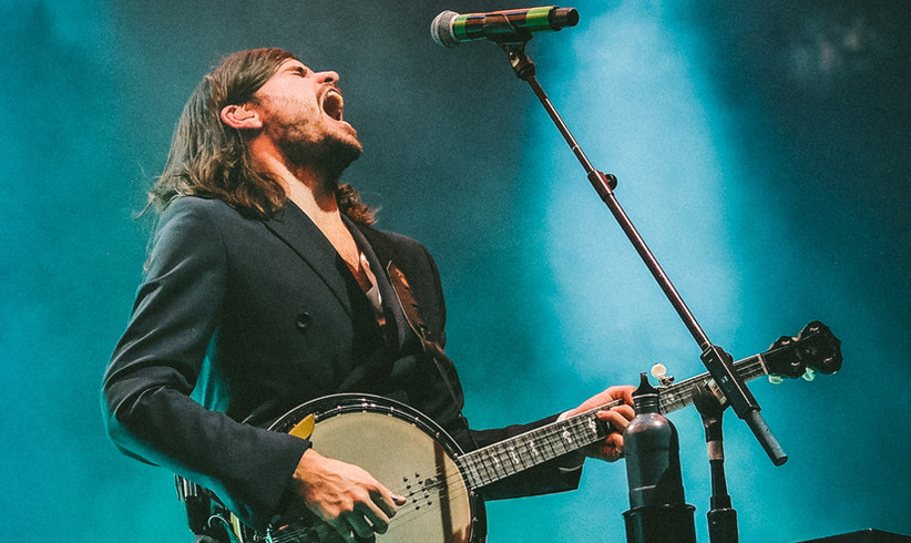 Mumford & Sons Banjospieler und die Alt Right