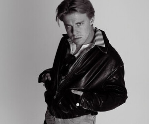 Ennio auf 'Haifischbecken' Headline-Tour 2026